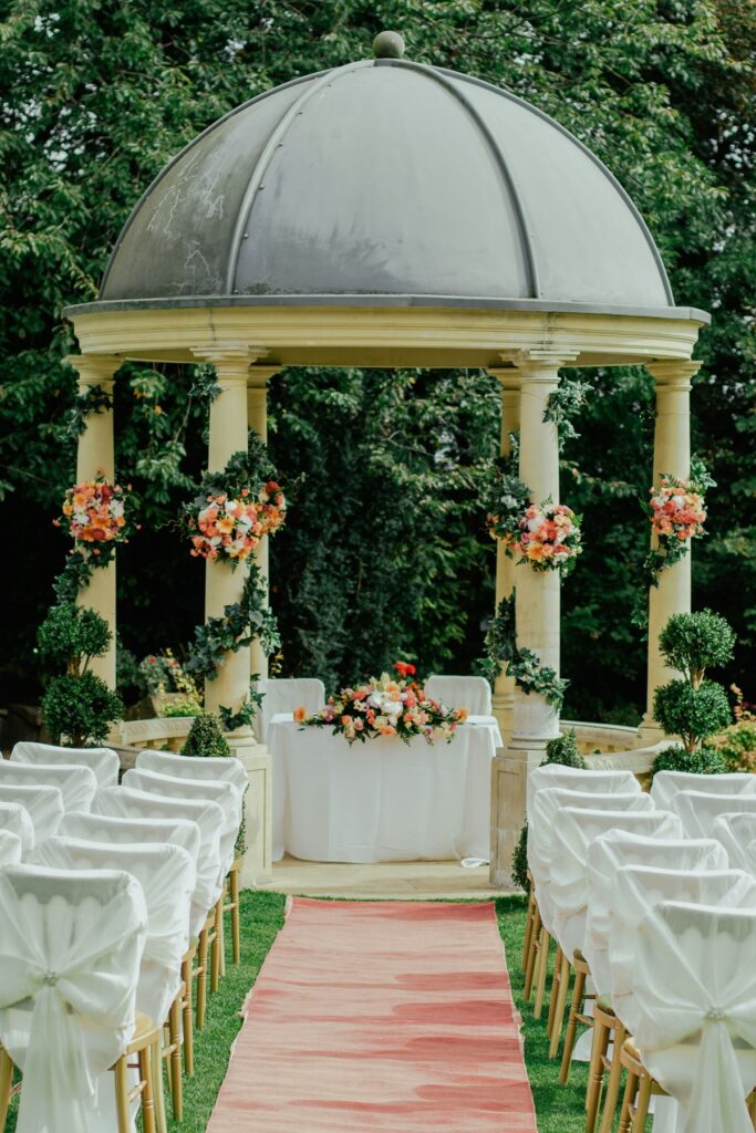 Ceremonia en un jardín · fotografía de muestra